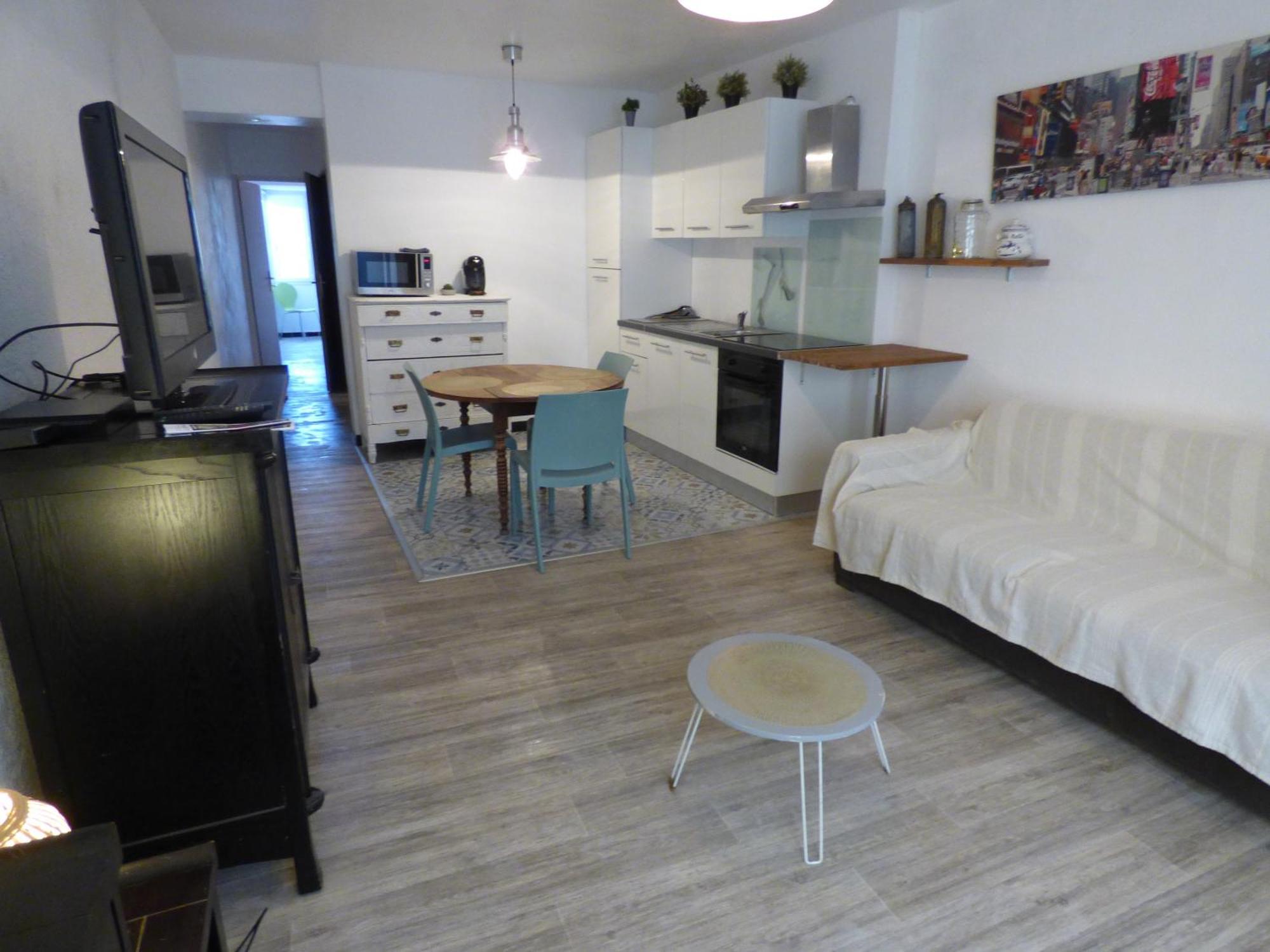 "Le Transversal 1" -Balcon-Garage Prive Optionnel -Centre Historique-Plages A 21Km ! Pezenas Exterior photo